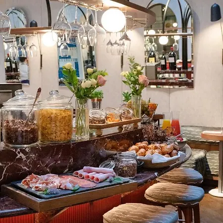 Hotel Bachaumont 4*