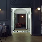 Bachaumont Hotel