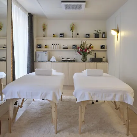 Bachaumont Hotell 4*