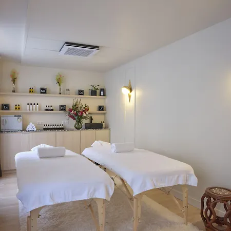 Bachaumont Hotel 4*