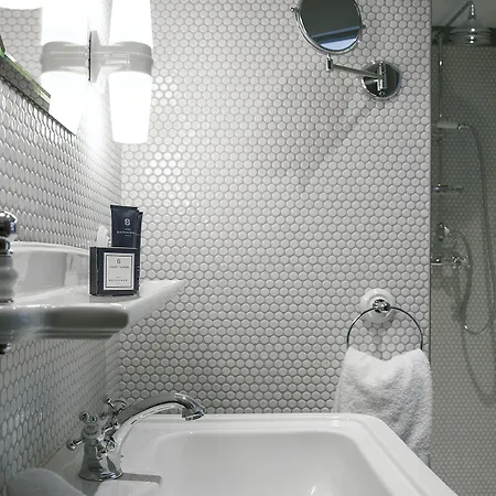Hotel Bachaumont Parigi