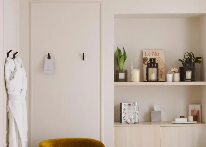 Bachaumont Отель 4*