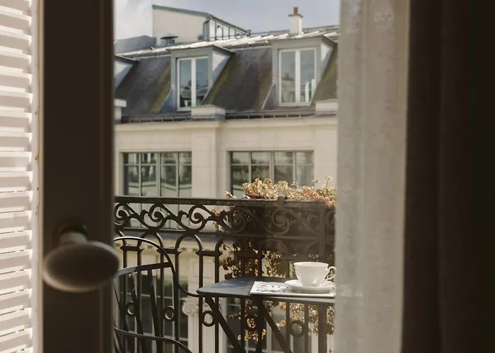 Отель Bachaumont 4*