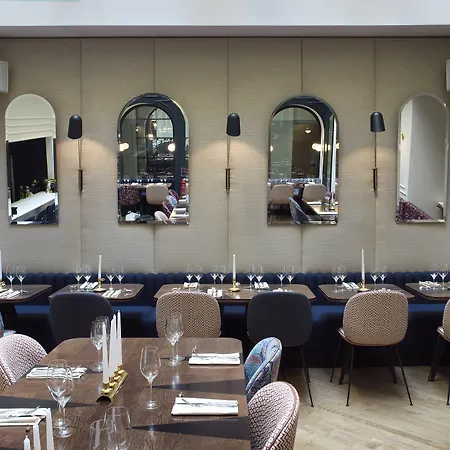 オテル バショモン ホテル 4*