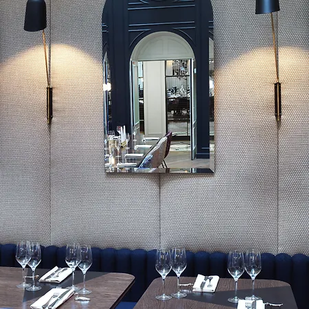 ホテル オテル バショモン パリ